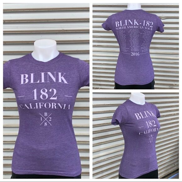 🛍️Trulex size small blink 182 concert t-shirt - Picture 1 of 7